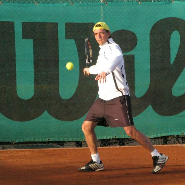 tl_files/Tennis/files/Trainerteam/9 Andiklein.jpg